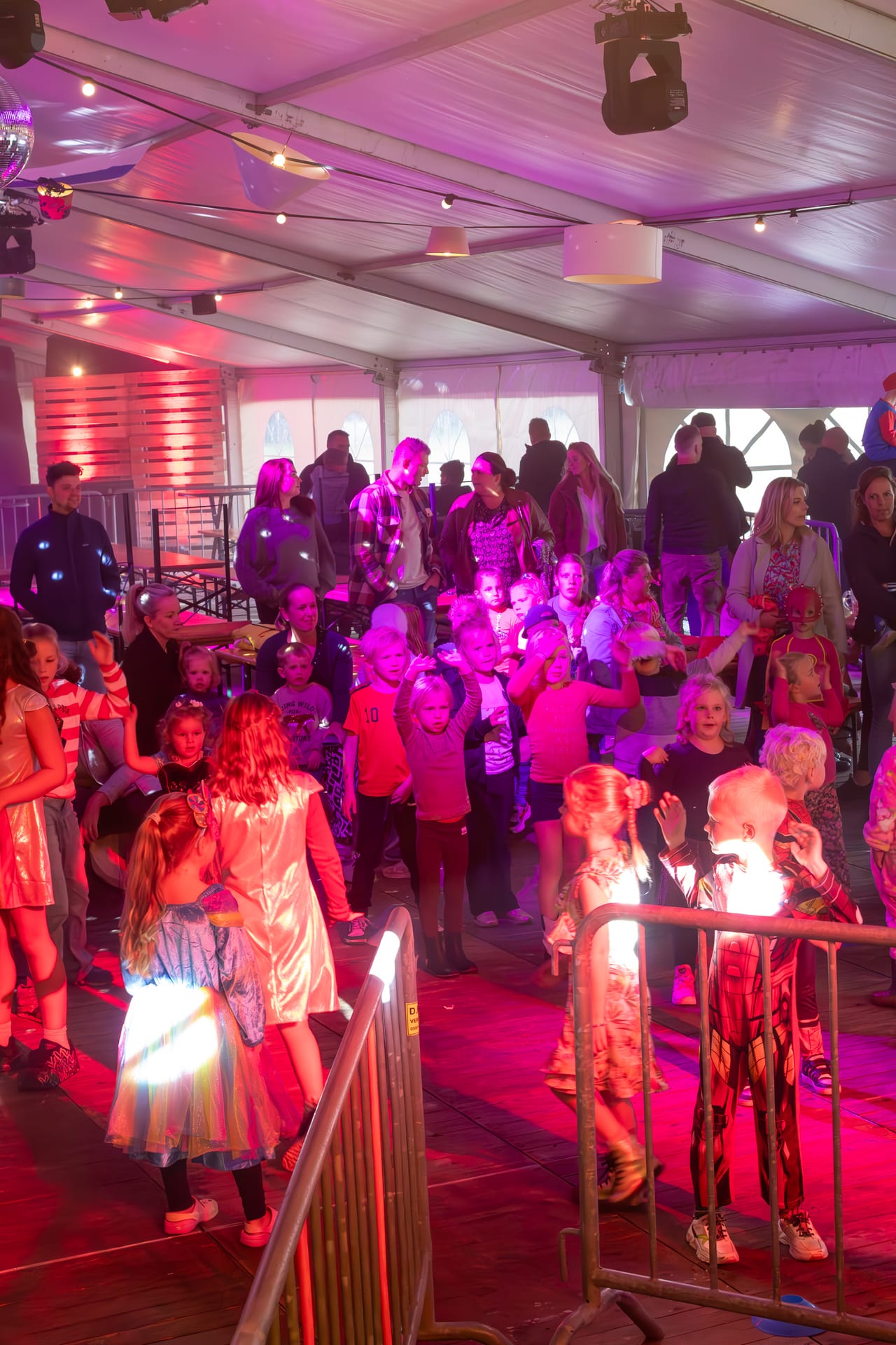 Feest bij Café de Ridder